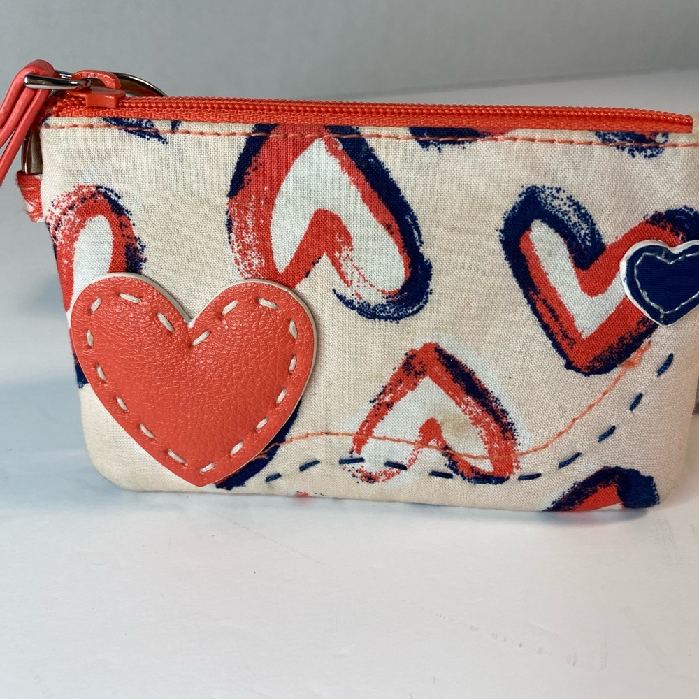 Vera Bradley Retired Hearts Pink Zip Id